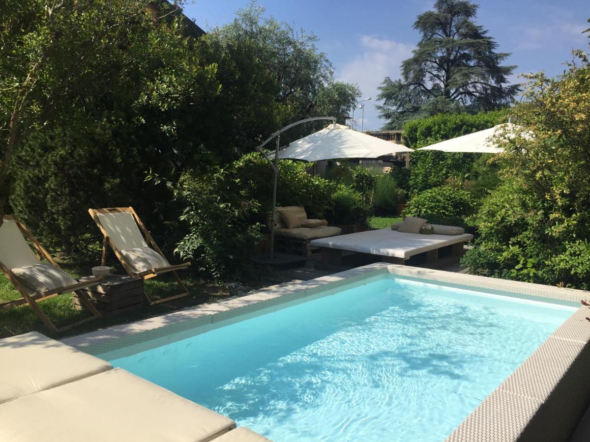 Il Giardino Segreto Bed & Breakfast อีเซโอ ภายนอก รูปภาพ